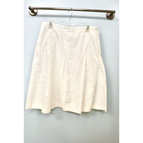Talbots white eyelet skirt 10 - Picture 3 of 7